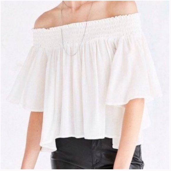 Kimchi Blue Urban Outfitters Flowy Crop - Picture 3 of 7